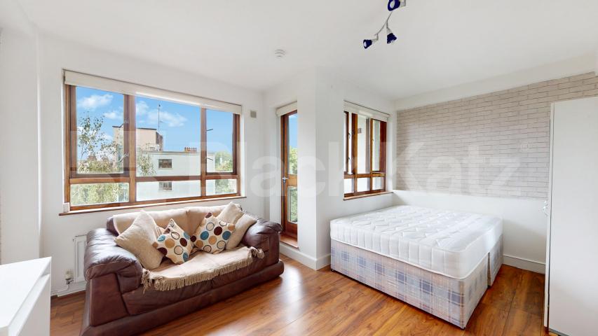 			2 Bedroom, 1 bath, 1 reception Flat			 Birkenhead Street, Kings Cross